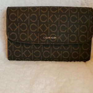 Calvin Klein Signature Brown Crossbody